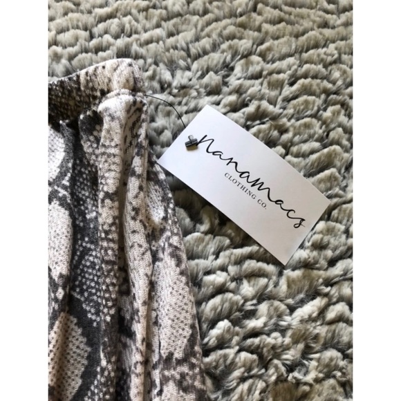 NanaMacs Boutique Snakeskin Print Romper - Picture 3 of 4